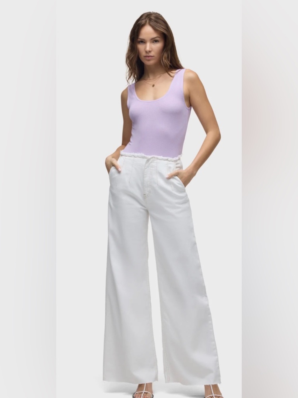 HUDSON JEANS, James High-Rise Darted Wide Leg Jean size 26